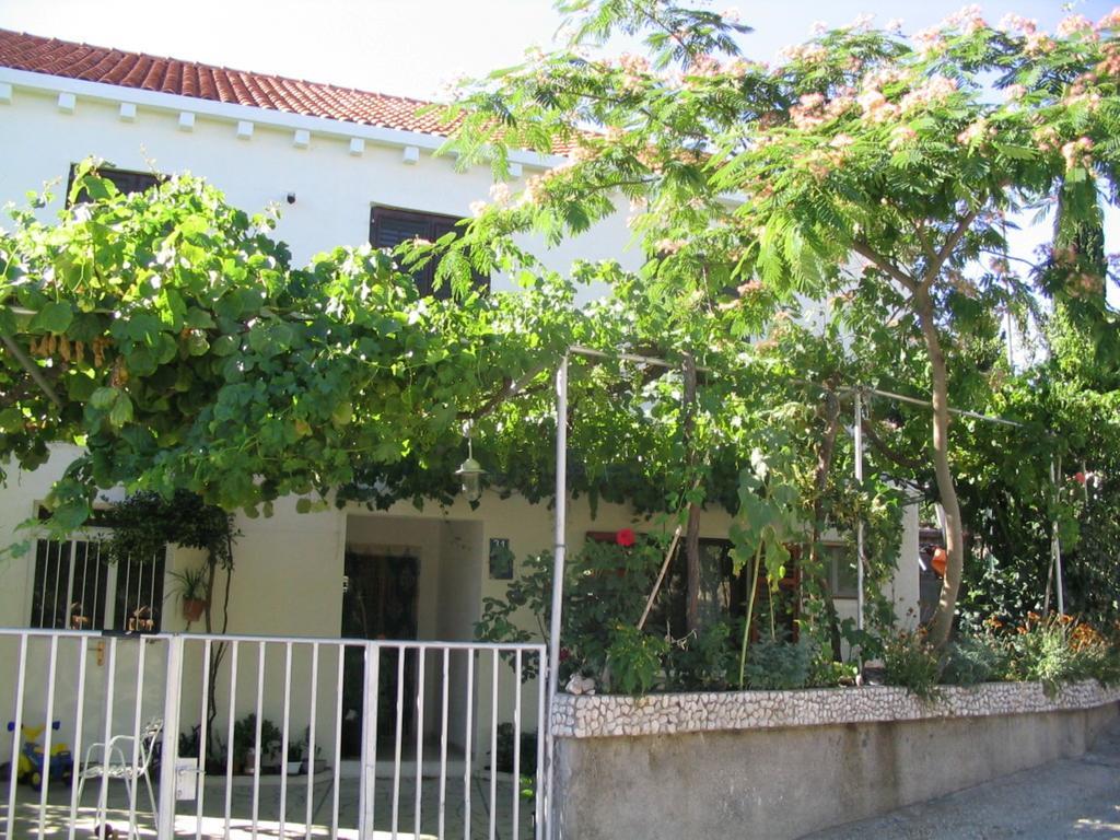 Guest House Kola سلانو المظهر الخارجي الصورة