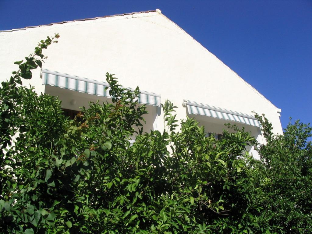 Guest House Kola سلانو المظهر الخارجي الصورة